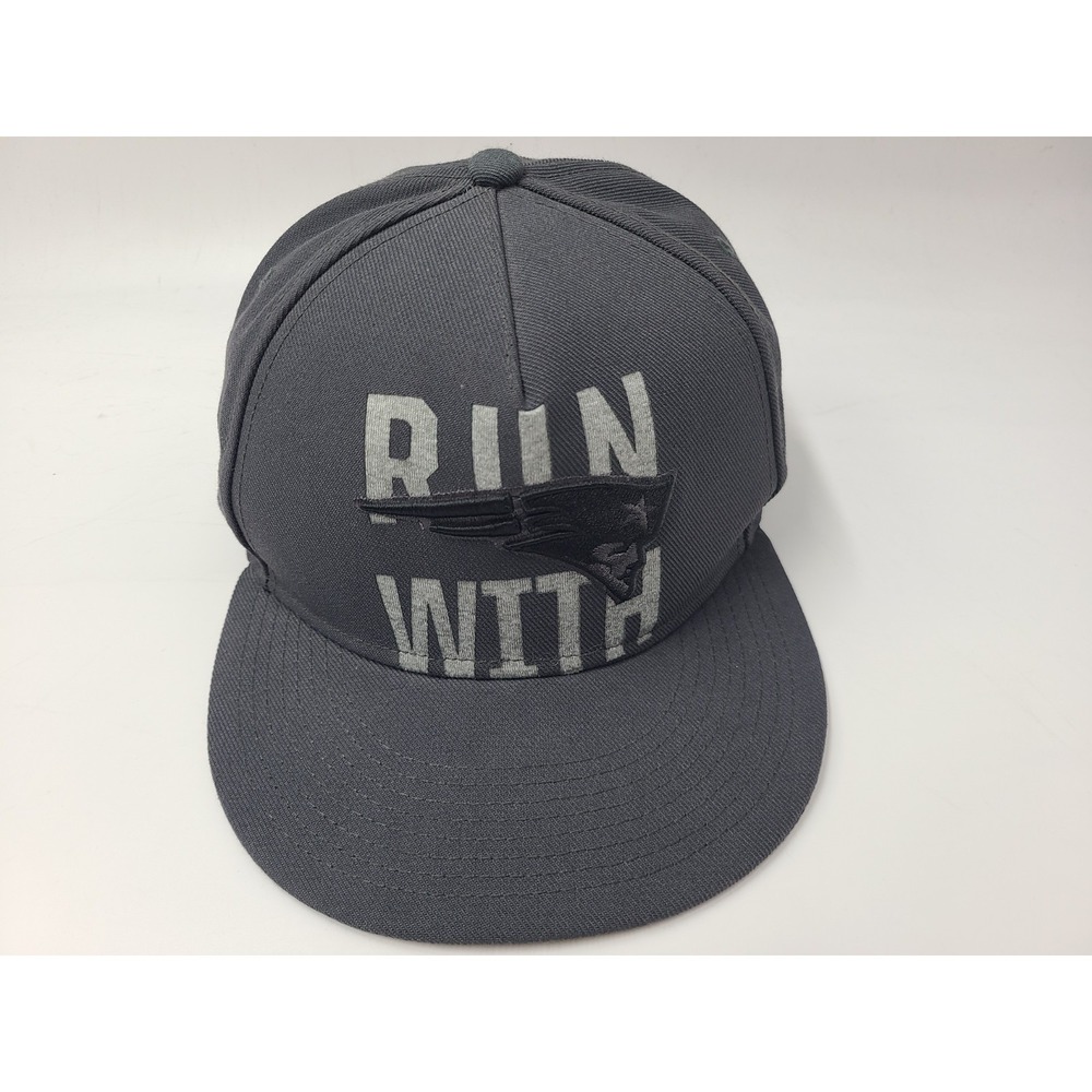 New England Patriots Run With Nike True Snapback Hat Cap Men NFL Football Gray